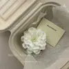 Pinza para el pelo de Camelia Azul Degradado con un Toque Puro, Dulce y Fresco, Pinza para el Pelo de Flor Artificial, Pinza Lateral Estilo Vacaciones en la Costa