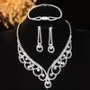 Cross-border Hot Sale Strass Clavícula Cadeia Jantar Vestido Acessórios Exquisite Garra Cadeia Colar Brincos terno Conjunto de Duas Peças para Mulheres
