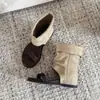 Novos Sapatos Pilha Pilha Verão Sapatos Frescos Vento Uma Tira Menina Apimentada Elevação Interna Bico Aberto 2026 Sandálias Romanas com Saias para Mulheres