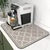 Tapete Drenante de Terra de Diatomáceas Retro Americano Mais Vendido Transfronteiriço, Tapete Secador para Máquina de Café e Louças, Tapete de Isolamento Térmico Resistente a Manchas Atacado