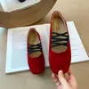 Sapatos Mary Jane Retrô Franceses Femininos 2026 Outono Novo Tira Cruzada Bico Quadrado Sapatilhas Baixas Versáteis Sapatos Individuais