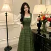 Vestido Retrô Britânico Estilo Novo 2026 com Manga Bufante, Vestido Longo Afinando a Cintura para Primavera e Outono, Vestido Rejuvenescedor para Mulheres