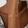 Pulseras Nudadas de Acero Inoxidable para Pareja Transfronterizas de Aliexpress, Modernas y Versátiles para el Uso Diario, Diseño Estilo Commuter, Pulsera de Regalo