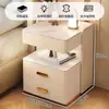 Mesita de noche Inteligente Simple Moderna Lujo Ligero Carga Inalámbrica Almacenamiento Integrado Habitación Tres Cajones Gabinete de Noche Cuero de Pata de Gato