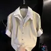 Nuevo Modelo 2026: Elegante y Sofisticada Camisa de Seda de Hielo de Manga Corta para Hombre, Moderna y a la Moda con Diseño de Cuello en V Patchwork