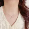 Design de moda de nicho super brilhante pingente de folhas totalmente cravejado de diamantes colar temperamento luxo leve simples corrente de clavícula versátil atacado