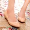 2026 Primavera y Otoño Nuevo Estilo Tacón de Cuña Zapatos de Tacón Bajo de Charol de Boca Baja para Mujer Talla Grande Zapatos de Mujer de Comercio Exterior Dropshipping de una Pieza