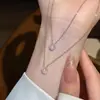 Bajo el Árbol Banyan Plata de Ley S925 Lujo Ligero Chapado en Oro de 14K Collar con Forma de Herradura en U para Mujer, Cadena para Clavícula Exquisita Mini Versátil de Moda