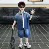 Conjunto de Verão para Meninos Graffiti Degradê Jeans Estilo Coreano Infantil Estiloso Cool Manga Curta Conjunto de Duas Peças para Crianças Pequenas Comércio Exterior