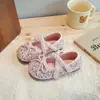 Sapatos de Couro com Lantejoulas Estilo Coreano para Meninas 2026 Outono/Inverno Novos Sapatos de Princesa para Crianças Sapatos de Dança Sola Macia Mocassins para Bebê