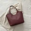 Bolso de hombro versátil de gran capacidad para el trabajo, nuevo bolso tote minimalista de moda 2026, elegante y práctico