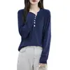 Camiseta básica de punto versátil y sencilla 100% algodón para mujer, top de punto puro con cuello en V semiabierto, top fino de manga larga de otoño para mujer