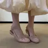 Primer Encuentro con las Sandalias Francesas de Estilo Hada con Lazo, Punta Cerrada y Tacón Grueso para Mujer, Adecuadas para Uso en Exteriores y para Viajar al Trabajo, con Correa Trasera