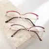 Óculos de Armação com Haste de Mola Novo Estilo Transfronteiriços, Óculos da Moda em Bloqueio de Cores Tr90 com Anti-Luz Azul, Óculos Fotocromáticos Sem Grau para Mulheres