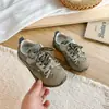 Zapatos Deportivos Infantiles 2026 Primavera/Otoño Nuevo Estilo Moda para Niñas Zapatos Casuales con Lazo Niños Medianos y Grandes Estudiantes de Primaria Zapatos Forrest Gump
