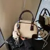 Moda Otoño/Invierno 2025 Nuevo Bolso Almohada Mate de Alta Gama Versátil para Viajes Diarios Bolso de Mano Cruzado para Mujer