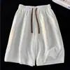 2025 Shorts de Seda Gelada Plissados Masculino Verão Finos Secagem Rápida Calças de Praia Calças Largas Esportivas Casuais Calças de Cinco Pontos