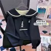 Vibrante sudadera de estilo coreano, dulce y preppy, de manga larga con cuello marinero, perfecta para primavera y otoño, moderna y elegante, con estampado de letras para niños mayores