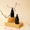 En stock: Botella de vidrio para aceite esencial de 15 ml, transparente, con hombro inclinado y gotero; Botella de vidrio para sérum de 30 ml con gotero; Botella dispensadora de vidrio para líquido original