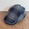 Gorro de lana para mujer, boina de cuadros retro, protección solar cálida para otoño e invierno, versátil para el uso diario, favorecedor para la forma del rostro