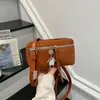 Bolsa Cuadrada Pequeña Simple Estilo Coreano al por Mayor para Mujer, Nuevo Modelo Invierno 2025, Bolso de Hombro Elegante de Lujo Ligero, Bolso Cruzado de Textura de Alta Calidad