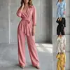 Macacão de moda casual largo de perna larga, estilo europeu e americano, novo para 2026, cor sólida, decote V, manga longa, peça única para mulheres