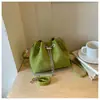 Bolsa Pequeña Transfronteriza Retro Mate para Mujer 2026 Nuevo Estilo Moda Versátil Bolso de Hombro Cruzado Bolso Cubo Súper Popular para el Trabajo