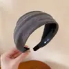 Diadema de felpa de dibujos animados para mujer, nuevo modelo de otoño e invierno 2026, diadema especial para lavarse la cara, soporte craneal alto, pinza para el pelo antideslizante, accesorio para el pelo