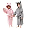 Capa grossa de fleece de coral com capuz para crianças, absorvente, para banho de bebê, vestível nas quatro estações, toalha de banho, roupão de banho com capuz