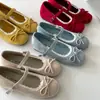 Zapatos de Estilo Reina Retro Francés de Boca Baja para Mujer Verano 2025 Nuevo Estilo con Falda Realce Interior Zapatos Mary Jane
