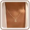 Collar Europeo y Americano de Producto Nuevo Transfronterizo de 26 Letras Cobre Exquisito Elegante Versátil Colgante A-Z Cadena para Clavícula Joyería para Mujer