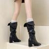 Botas Largas de Estilo Vintage para Mujer, Puntiagudas, Fruncidas y Tachonadas, Nuevas de Moda Versátiles para Otoño/Invierno 2025, Botas de Monta