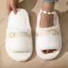 Nuevos zapatos peludos de estilo transfronterizo para mujer con hebilla de cinturón, adecuados para usar al aire libre en otoño e invierno, zapatos unisex con forro de felpa, pantuflas de algodón cálidas y de moda para el hogar