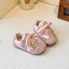 Nueva colección de primavera y otoño de zapatillas de estilo coreano para niñas: moderno y versátil, con suela suave, diseño antideslizante, adecuado para uso casual, correr y aprender a caminar