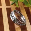 Anillo para hombre estilo coreano moderno joyería de moda para hombre anillo giratorio moderno anillo individual de acero de titanio venta al por mayor