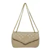 Bolsa Feminina Texturizada de Alto Padrão 2026 Novo Modelo, Bolsa de Ombro Acolchoada Estilosa e Versátil, Bolsa Transversal Chique e Simples