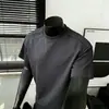 Camisa Polo Desconstruída de Manga Curta com Meio Zíper para Homens, Estilo Scoundrel Cool, Toque de Luxo, Estilo Camiseta de Malha, High Street Americana, Manga Curta de Verão