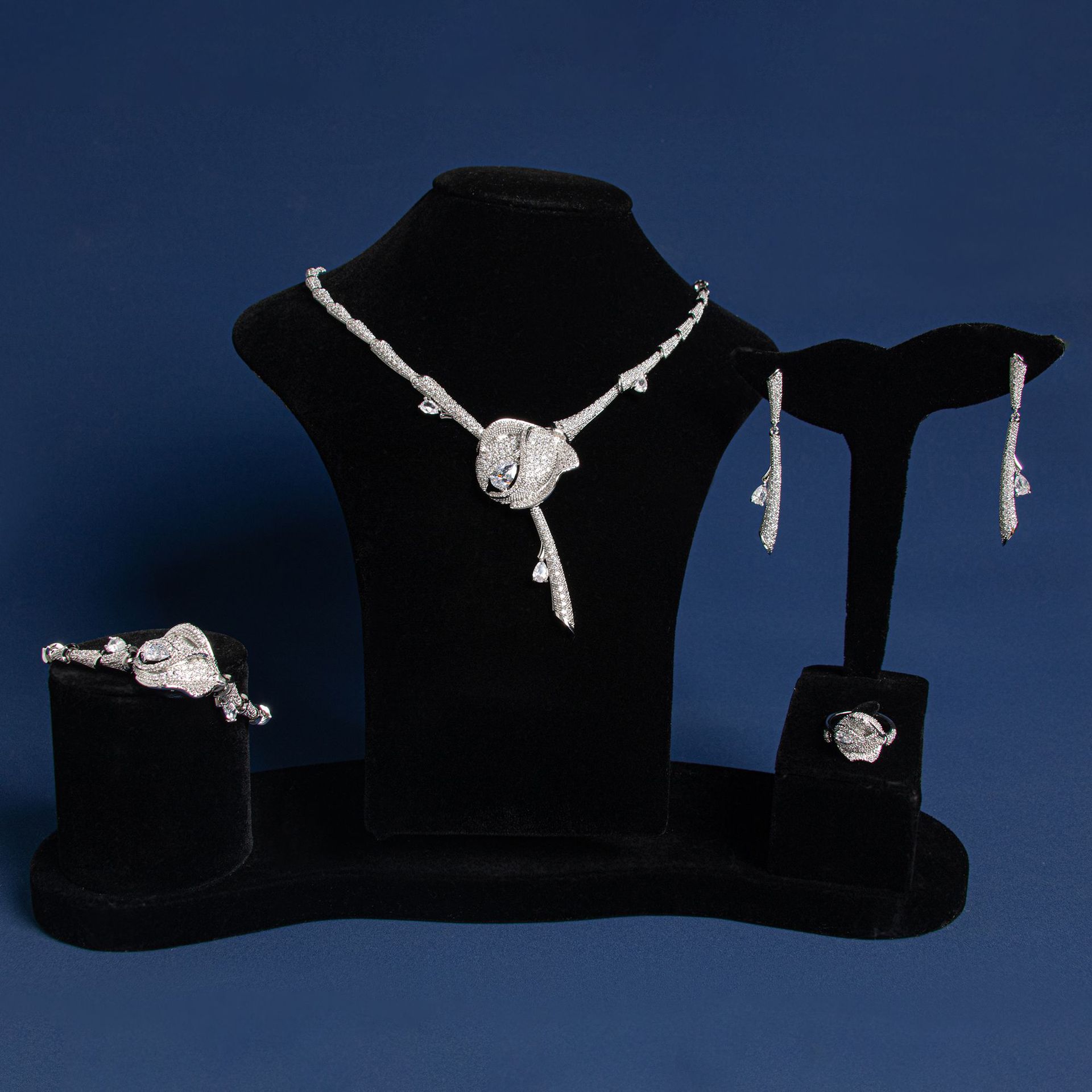 3f812dfcbe294dded403d4569b6f08