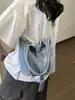 Bolso cuadrado pequeño de moda para mujer, nuevo modelo primavera-verano 2026, diseño de nicho, alto valor estético, elegante bolso cruzado y de hombro para el día a día