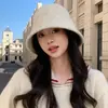 Gorro de Pescador Tejido de Otoño e Invierno Moda Versátil Circunferencia de Cabeza Grande Gorro de Cubo de Lana Cálido A prueba de Viento Sencillo Temperamento Gorro de Cubo