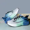 Sapatos Masculinos Primavera e Outono Antiderrapantes Casuais Sapatos Masculinos e Femininos Leves Macios Amortecedores Tênis Simples Plataforma Tênis de Corrida