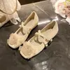 Sapatos Delicados Estilo Francês Brisa Noturna com Estampa Floral Bico Quadrado Mary Jane 2026 Versáteis para o Dia a Dia Aumentadores de Altura Sapatos de Tecido Single para Mulheres