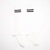 Estilo JK, algodón peinado, calcetines altos hasta la pantorrilla para mujer para otoño e invierno, con ligera compresión, efecto adelgazante y diseño antideslizante, con borde festoneado y estilo de tubo alto y largo
