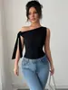 Top feminino ombro a ombro estilo europeu e americano, cor sólida, versátil, chique, verão, design assimétrico, camiseta