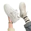 Zapatos Blancos para Mujer 2023 Otoño Nuevos Zapatos para Mujer de Cara Alta Adelgazantes Estilo Coreano Moda Estudiantil Zapatos de Plataforma Versátiles Zapatos de Moda