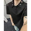 Camisa Polo Bordada Floral para Hombre Manga Corta Estilo Veraniego Rebelde Atractivo Camiseta Negra Pesada Americana Cuello Solapa Media Manga
