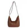 Bolsa Tote Retro Simples de Grande Capacidade para Mulheres 2025 Inverno Nova Tendência Casual Luxo Acessível Nicho Ombro Transversal