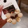 Estilo Lujo Ligero Estilo Fragante Pequeño Pinza para Agarrar Camelia Perla 2025 Nuevo Pinza para el Cabello de Media Cola Parte Posterior de la Cabeza Menos Cabello Pinza de Tiburón