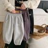 Calça de Moletom Forrada com Fleece para Meninos 2025 Inverno Novo Calça Esportiva Casual Integrada com Fleece Infantil Calça de Inverno para Bebês