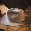 Sombrero francés caliente transfronterizo otoño e invierno camello fieltro de lana pura sombrero de lana decorativo con cinta